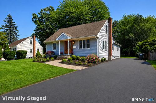 647 New Haven Ave, Milford, CT, 06460-3621 | Card Image