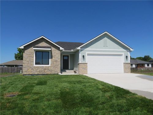 106 Hickory Street, Perry, KS, 66073 | Card Image