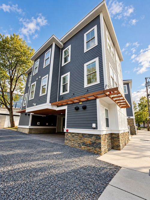 2-108 Gilaman, Somerville, MA, 02145 | Card Image
