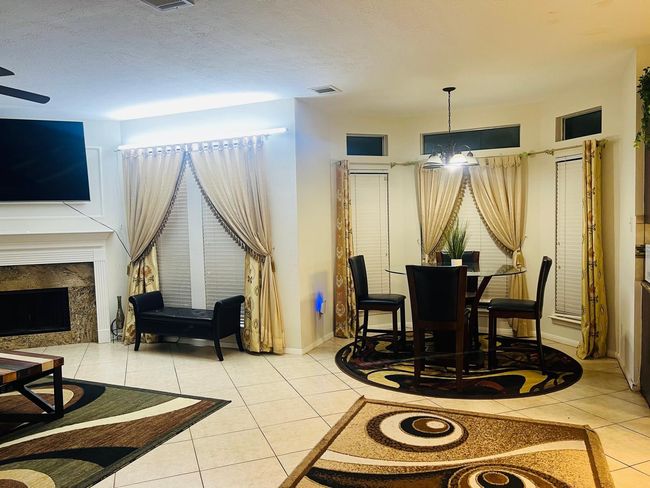 110 Chandler Ct, House other with 4 bedrooms, 3 bathrooms and null parking in Sugar Land TX | Image 5