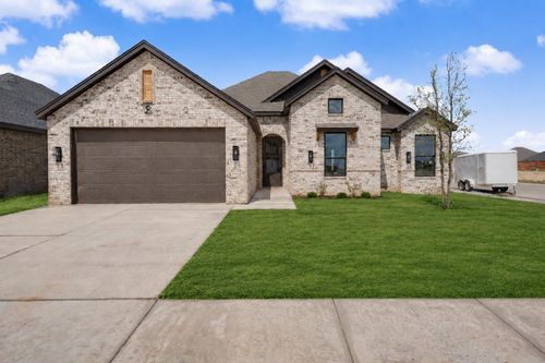411 Essex Ln, Wolfforth, TX, 79382-2290 | Card Image