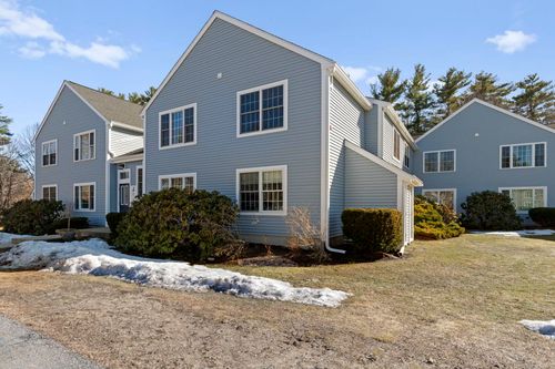 j1-50 Brookside Drive, Exeter, NH, 03833 | Card Image