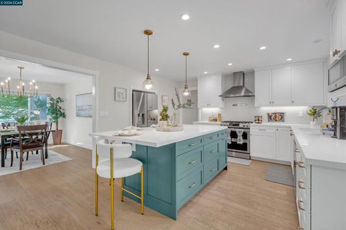 235 Appalachian Dr, Martinez, CA, 94553-6205 | Card Image