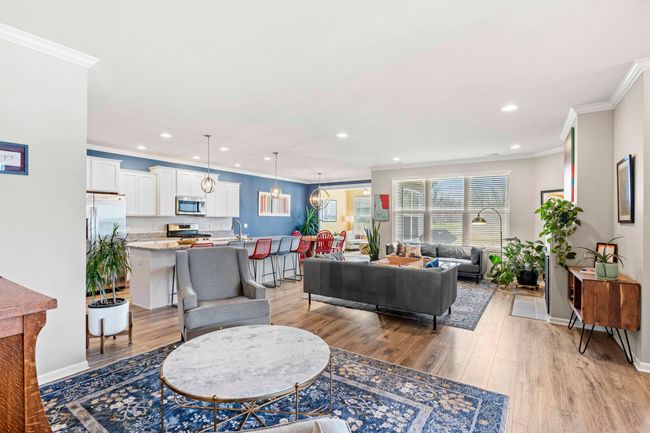 Living Room | Image 6