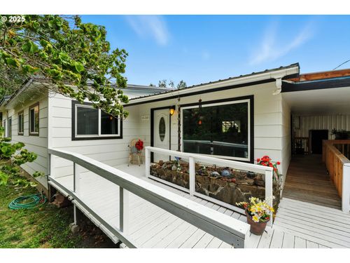 81268 S Fork Walla Walla River Rd, Milton-Freewater, OR, 97862-7031 | Card Image