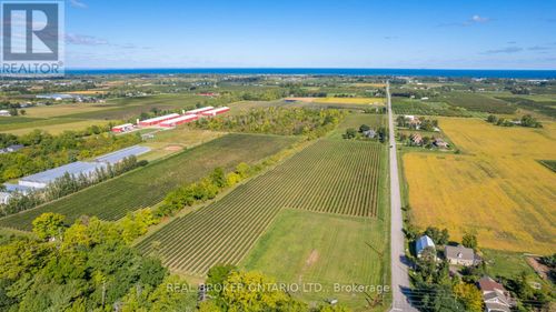 3811 King St, Beamsville, ON, L0R | Card Image