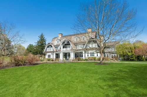727 Smith Ridge Rd, New Canaan, CT, 06840-3228 | Card Image
