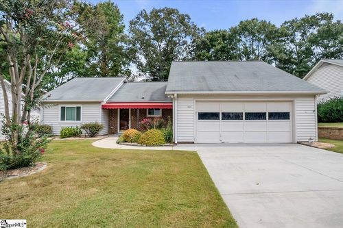 220 Creek Forest Dr, Greenville, SC, 29615-5302 | Card Image