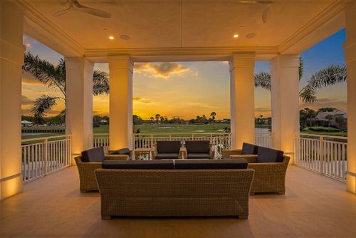 207-5172 Se Club Way, Stuart, FL, 34997-8705 | Card Image