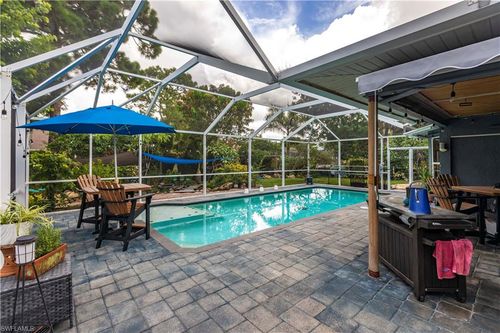 2667 River Reach Dr, NAPLES, FL, 34104-6932 | Card Image