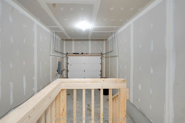 1405 Summer St, House attached with 3 bedrooms, 2 bathrooms and 1 parking in Kingston ON | Image 35
