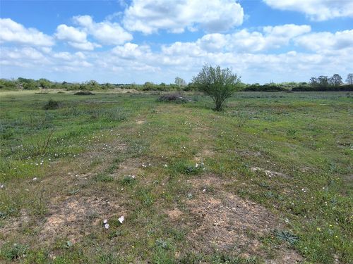 1089 Noble Ln, Eagle Lake, TX, 77434 | Card Image