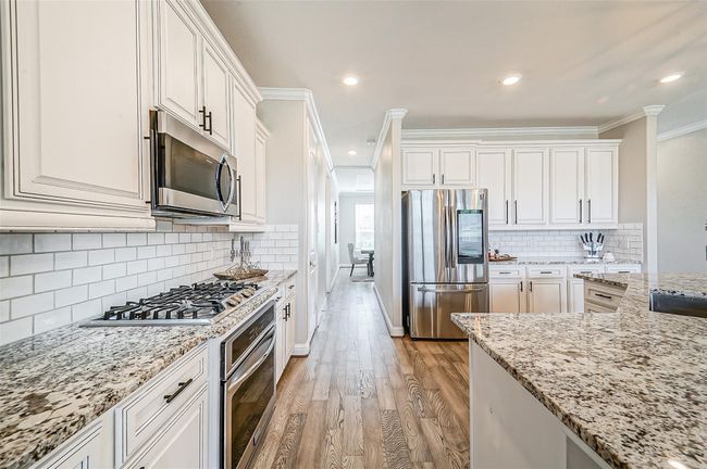 9507 Carson Ln, House other with 5 bedrooms, 3 bathrooms and 2 parking in Iowa Colony TX | Image 15