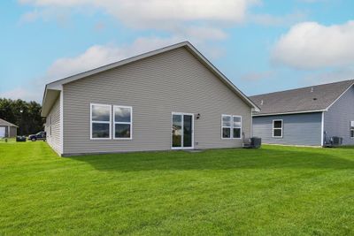 5319 395th Street, House other with 3 bedrooms, 2 bathrooms and null parking in North Branch MN | Image 2