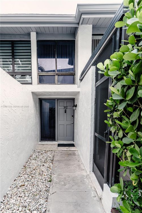 322c-19200 Ne 25th Ave, Miami, FL, 33180-3213 | Card Image