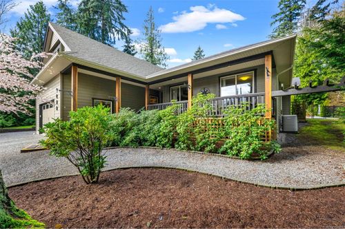 9298 Cottonwood Rd, Chemainus, BC, V0R1K5 | Card Image