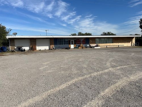 700 E Golden Ave, Copan, OK, 74022-4211 | Card Image