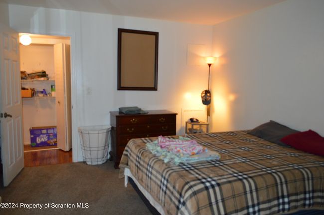 Bedroom | Image 10