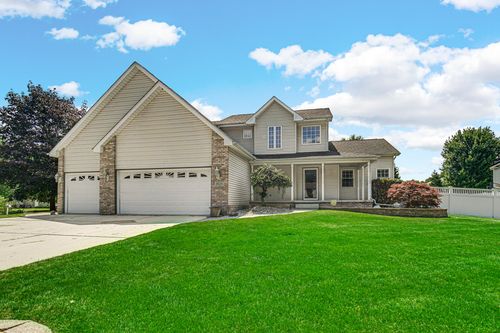 3525 Drivers Way, Chesterton, IN, 46304 | Card Image