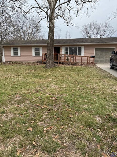 1618 E Glenn Dr, Lawrence, KS, 66044-4434 | Card Image