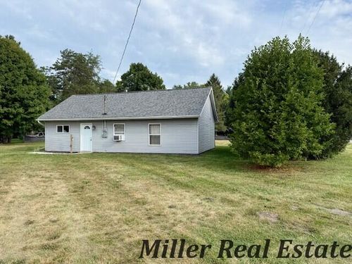 10496 S M 37 Hwy, Dowling, MI, 49050-9703 | Card Image