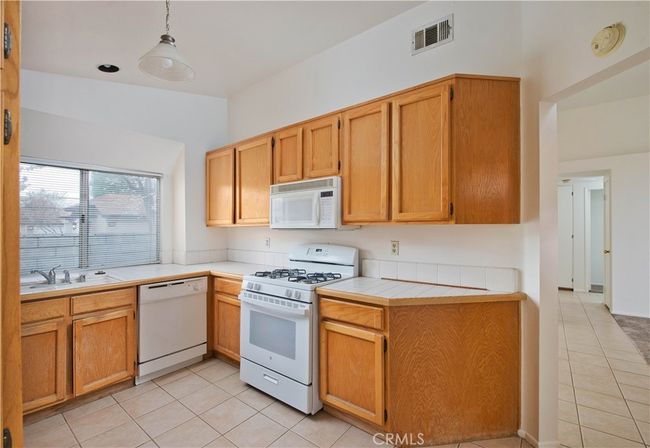 UNIT-164 - 28431 Seco Canyon Rd, Townhouse with 2 bedrooms, 2 bathrooms and 2 parking in Santa Clarita CA | Image 11