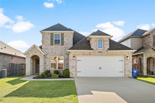 1411 Park St, Lowell, AR, 72745-6028 | Card Image