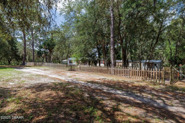 111 Penny Acres Ln, House other with 3 bedrooms, 2 bathrooms and null parking in Welaka FL | Image 34