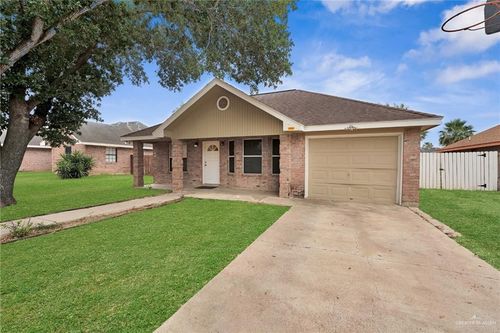 704 Denise Cir, La Joya, TX, 78560-4039 | Card Image