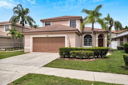 495 Sw 183rd Way, Pembroke Pines, FL, 33029-4332 | Card Image