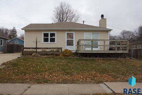 948 S Cloudas Ave, Sioux Falls, SD, 57103-2826 | Card Image