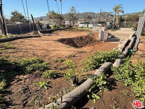 512 Mount Holyoke Ave, Pacific Palisades, CA, 90272-4327 | Card Image