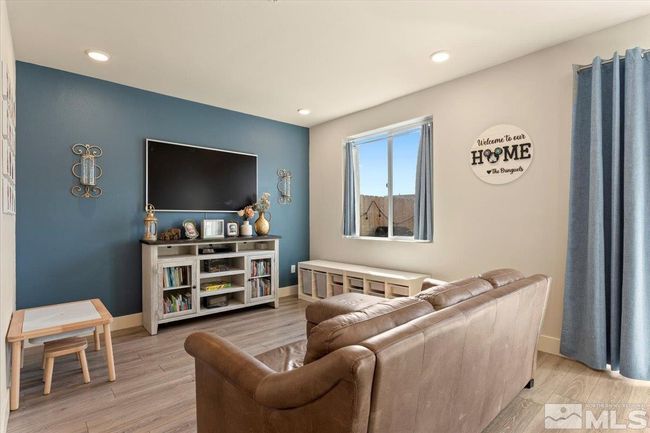 4928 Cavestone Rd, Townhouse with 3 bedrooms, 3 bathrooms and 2 parking in Sun Valley NV | Image 7