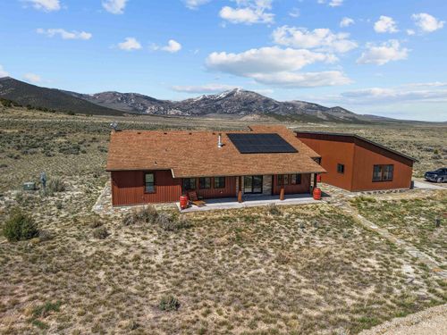 820 Shooting Iron, Almo, ID, 83312 | Card Image
