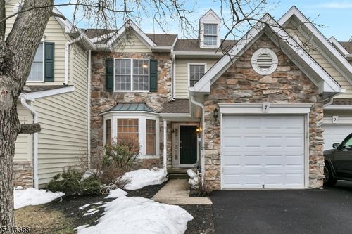 7 Patriot Hill Dr, Basking Ridge, NJ, 07920-4210 | Card Image