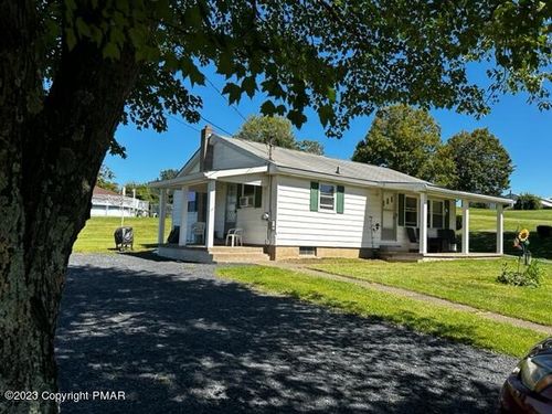 321 Frantz Road, Brodheadsville, PA, 18322 | Card Image