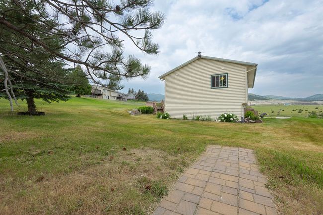 View of grassy yard | Image 29