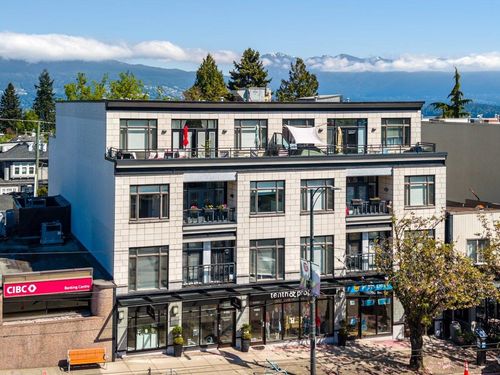 302-4479 W 10th Avenue, Vancouver, BC, V6R2H8 | Card Image