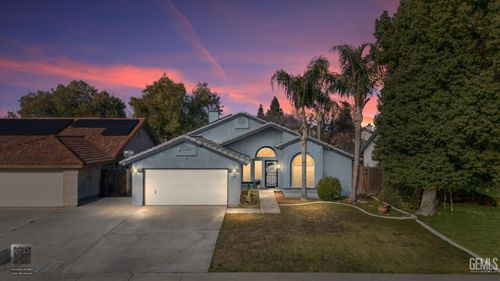 8804 Sand Fox Ct, Bakersfield, CA, 93312-4022 | Card Image