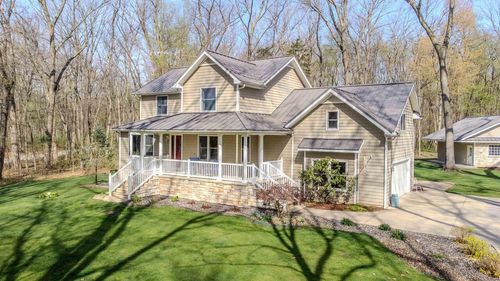 68960 Wildwood Dr, White Pigeon, MI, 49099-7728 | Card Image