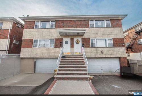 233 9th St, Fairview, NJ, 07022-1329 | Card Image