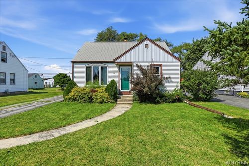 72 Grand Blvd, Cheektowaga, NY, 14225-3053 | Card Image
