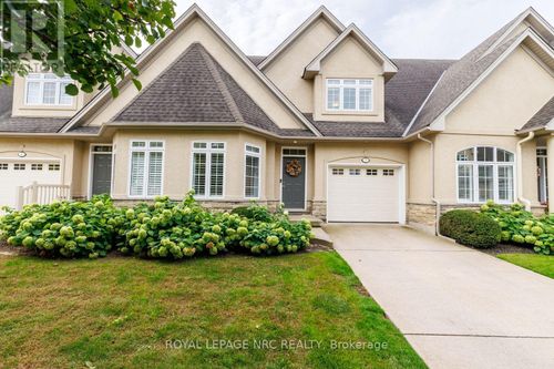 9-8142 Costabile Drive, Niagara Falls (Ascot), ON, L2H3M3 | Card Image