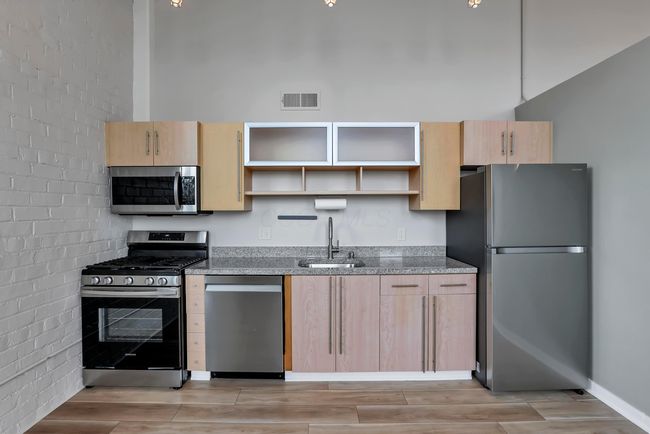 Kitchen | Image 19