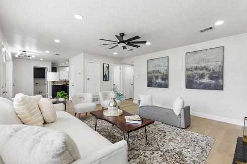 2069 Cameo Dr, Lewisville, TX, 75067-7432 | Card Image