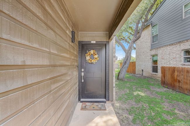 APT-604 - 2718 Old Field Dr, Condo with 2 bedrooms, 3 bathrooms and null parking in San Antonio TX | Image 5