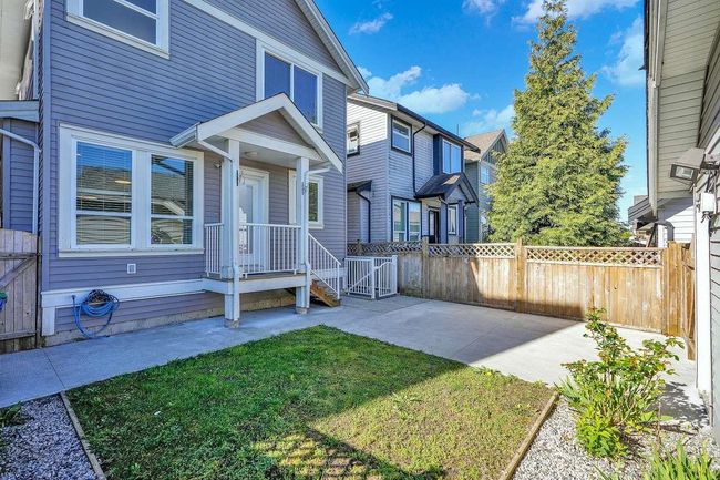 19151 72 Ave Avenue, House other with 5 bedrooms, 3 bathrooms and 3 parking in Surrey BC | Image 38