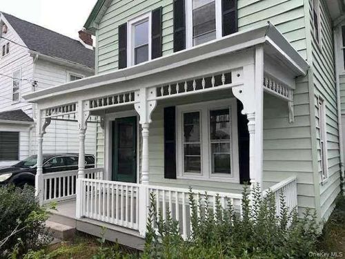 3 Allen Pl, Poughkeepsie, NY, 12601-2601 | Card Image