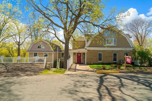 305 River St, OSCEOLA, WI, 54020-3024 | Card Image
