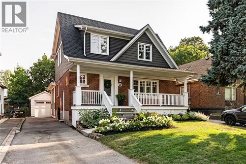 20 Mountain Park Ave, Hamilton, ON, L9A1A2 | Card Image